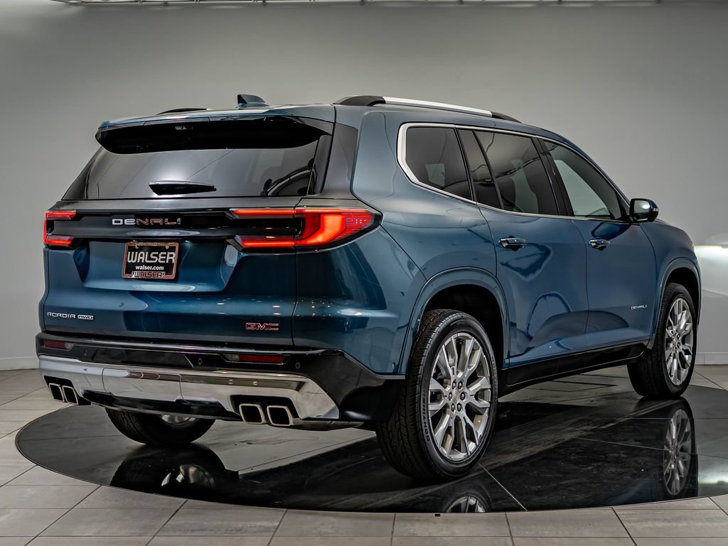 2024 GMC Acadia Denali - Photo 5