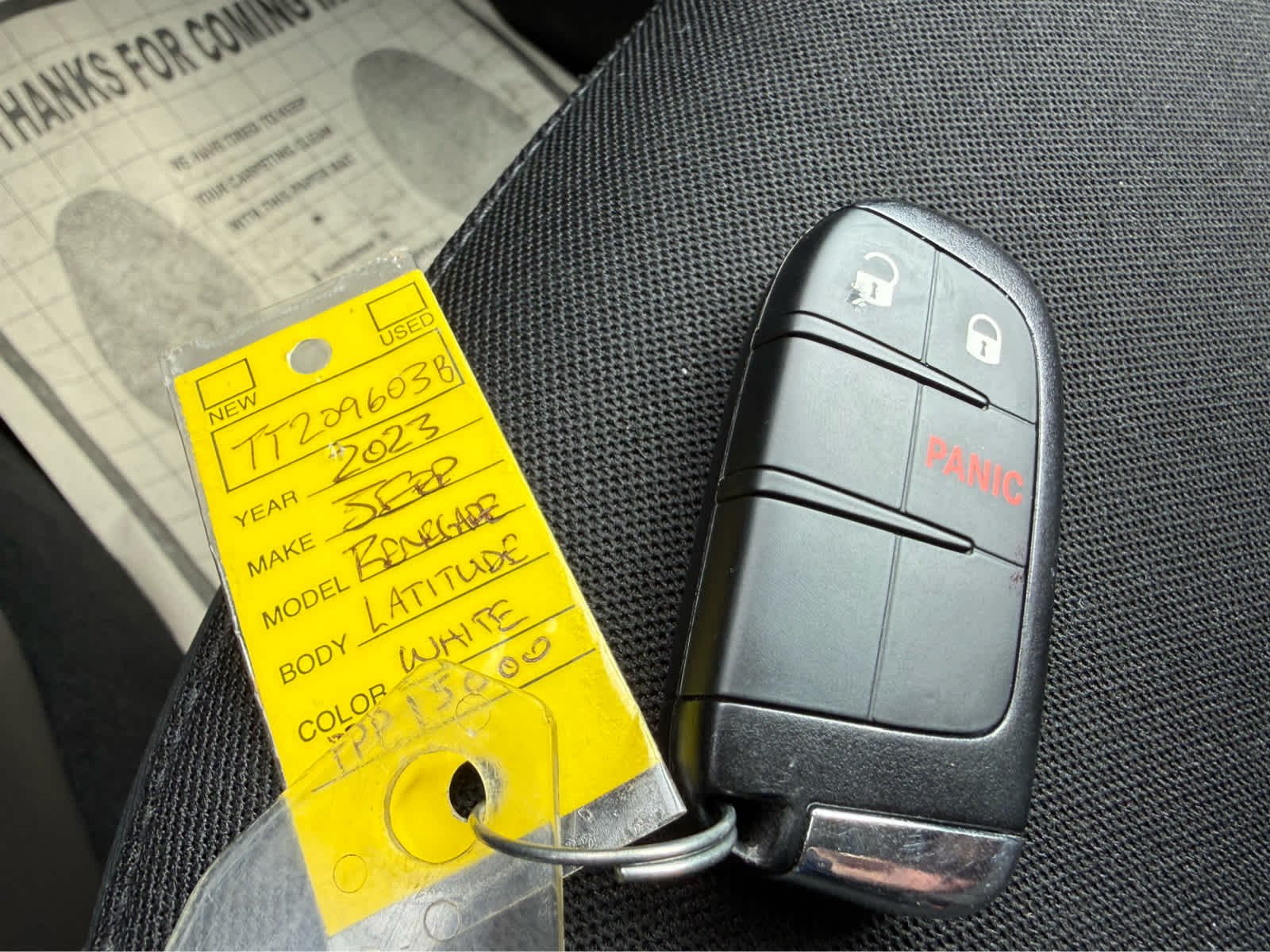 Certified Used 2023 Alpine White Clearcoat Jeep Latitude image 25