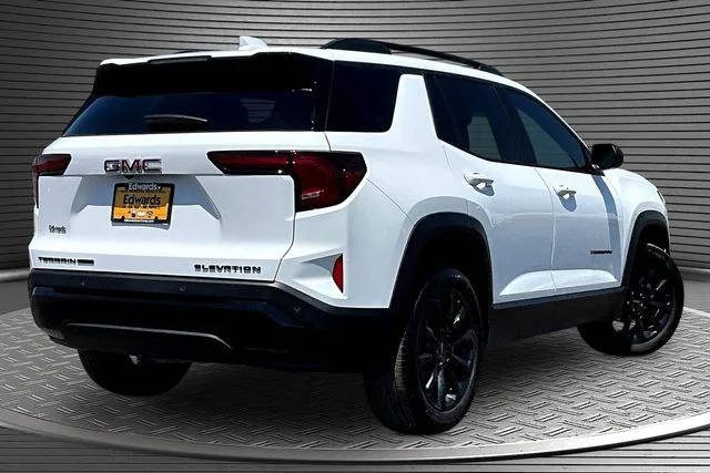 Used 2025 White GMC Elevation image 6