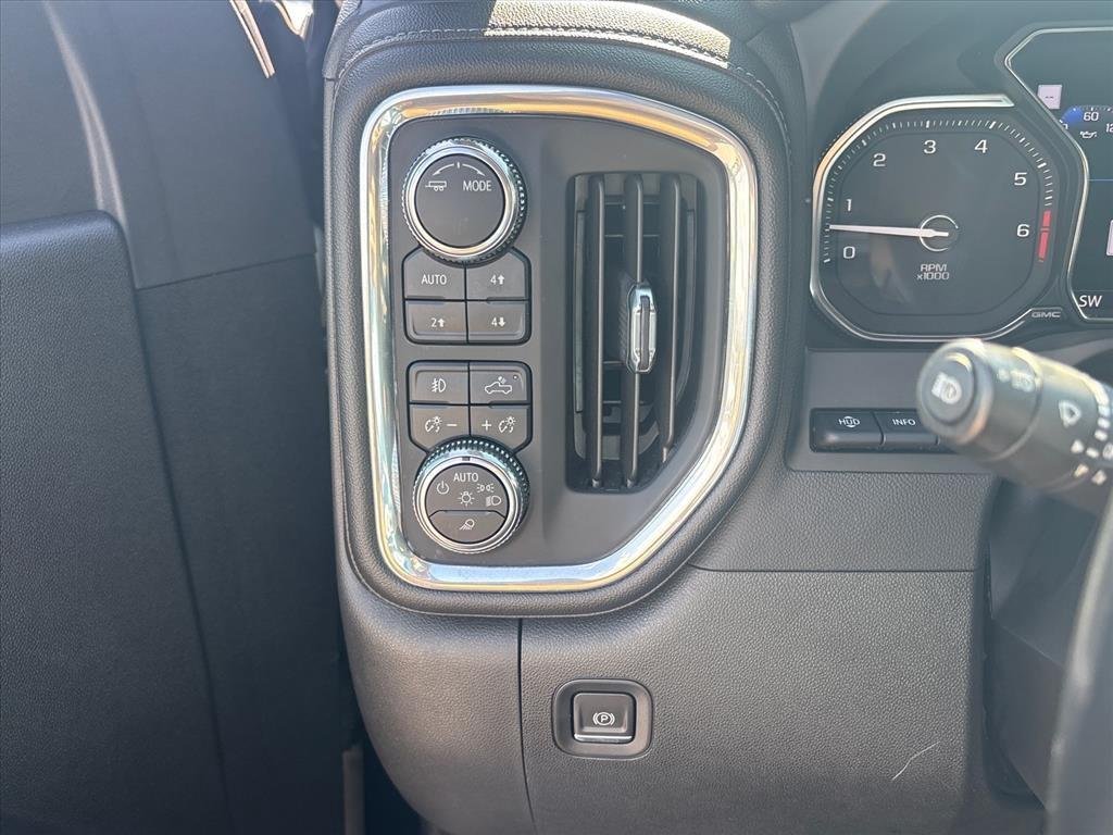 2023 GMC Sierra 3500 Denali HD Denali - Photo 17
