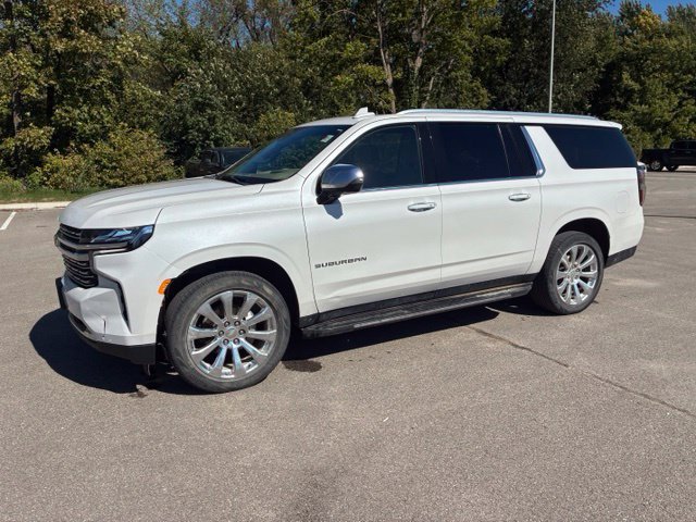 Used 2021 Chevrolet Suburban Premier with VIN 1GNSKFKD9MR144015 for sale in Kansas City