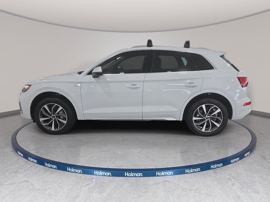 Used 2024 Glacier White Audi 45 S line Premium Plus image 8