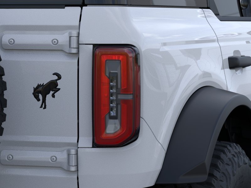 New 2026 Oxford White Ford Badlands image 24