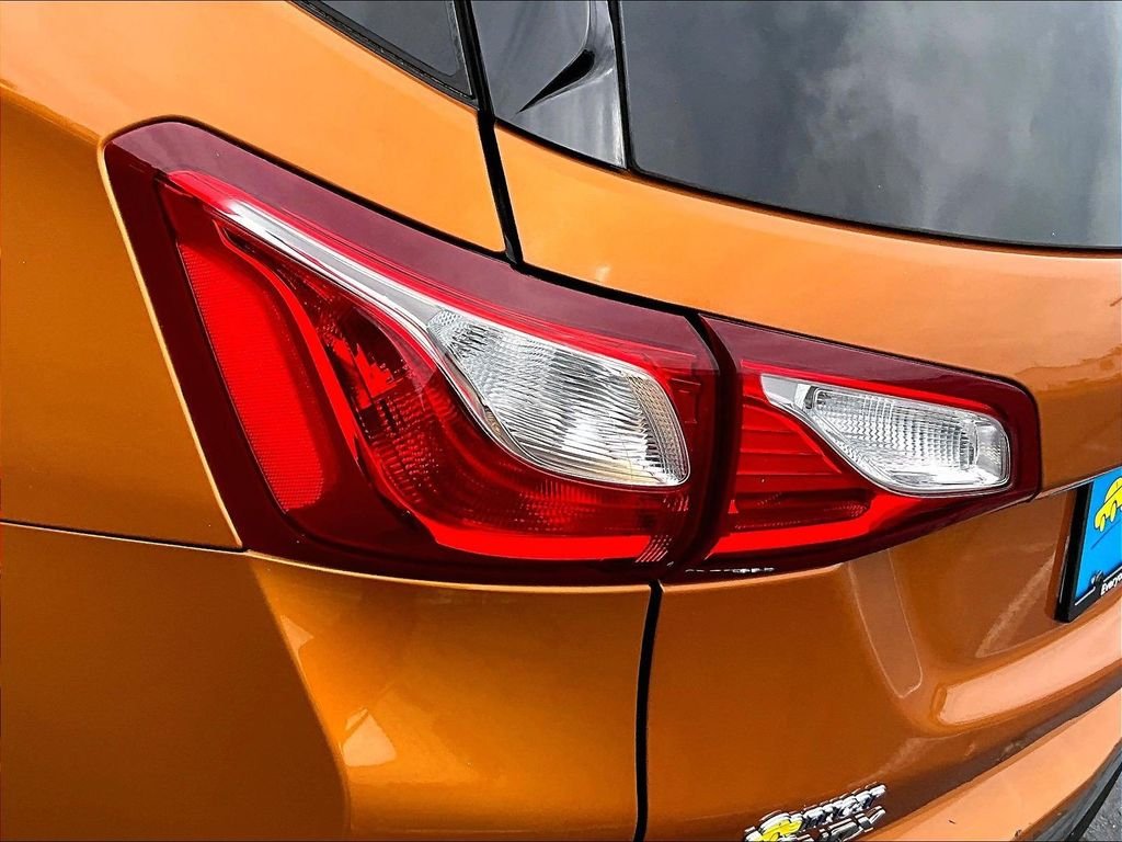 Used 2018 Orange Chevrolet LT image 31