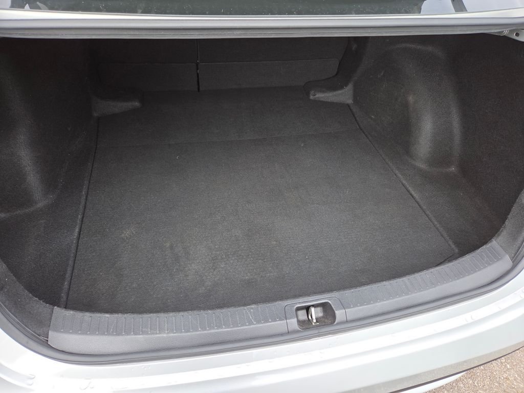 Used 2022 Silver Toyota LE image 21