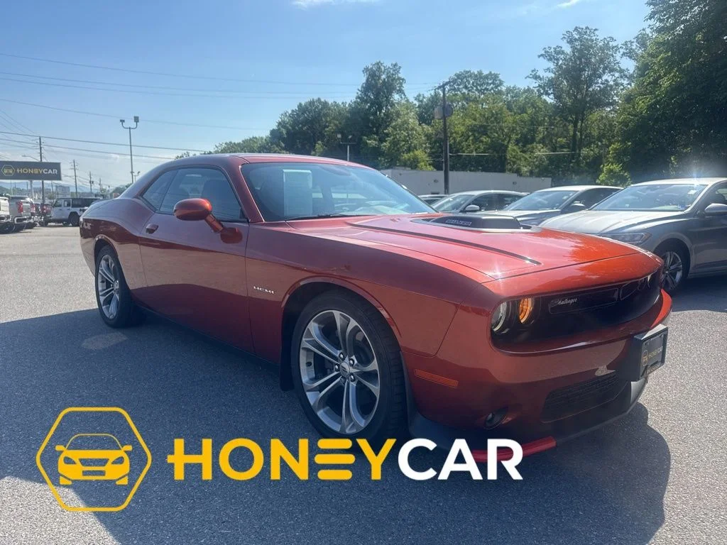 2020 Dodge Challenger R/T's photo
