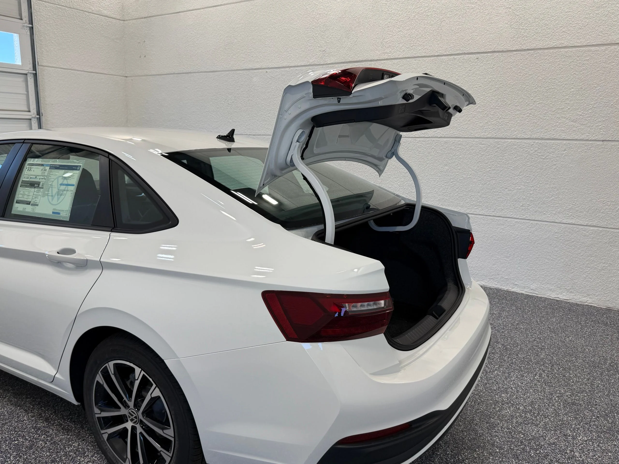 2026 Volkswagen Jetta Sport - Photo 24