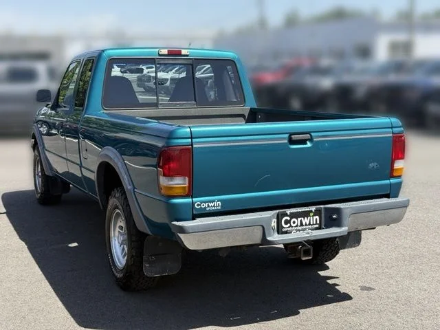 Used 1994 Green Ford XLT image 12