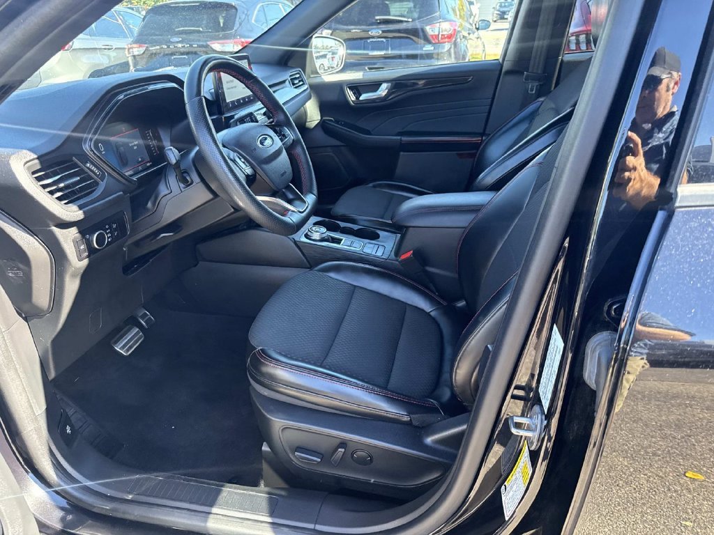 Used 2023 Black Ford ST-Line image 18