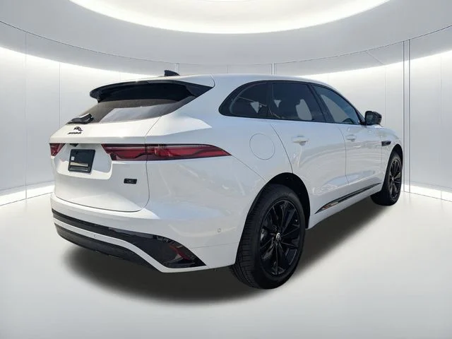 2026 Jaguar F-Pace R-Dynamic S - Photo 5