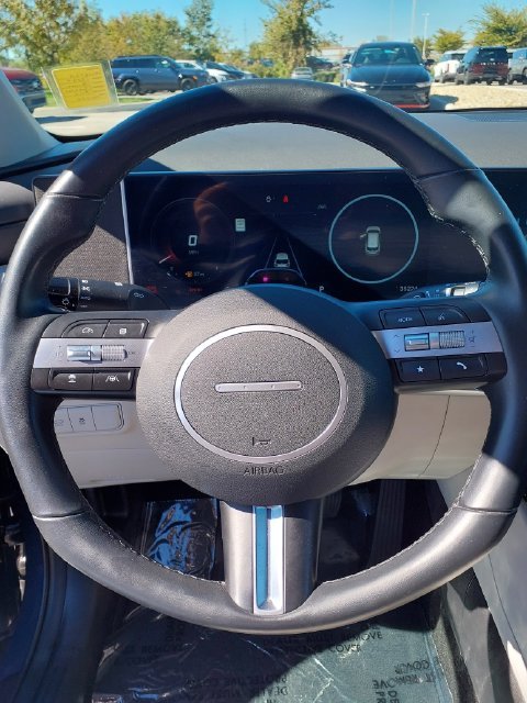 Used 2025 Blue Hyundai SEL Convenience image 28