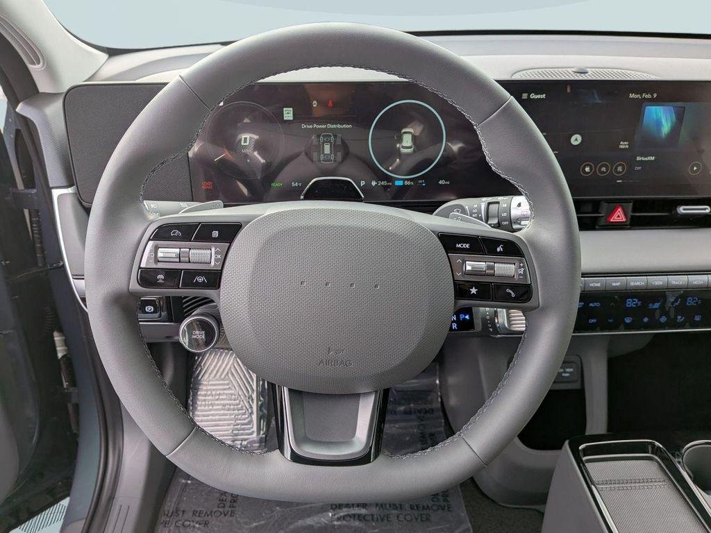2025 Hyundai IONIQ 5 SE - Photo 14