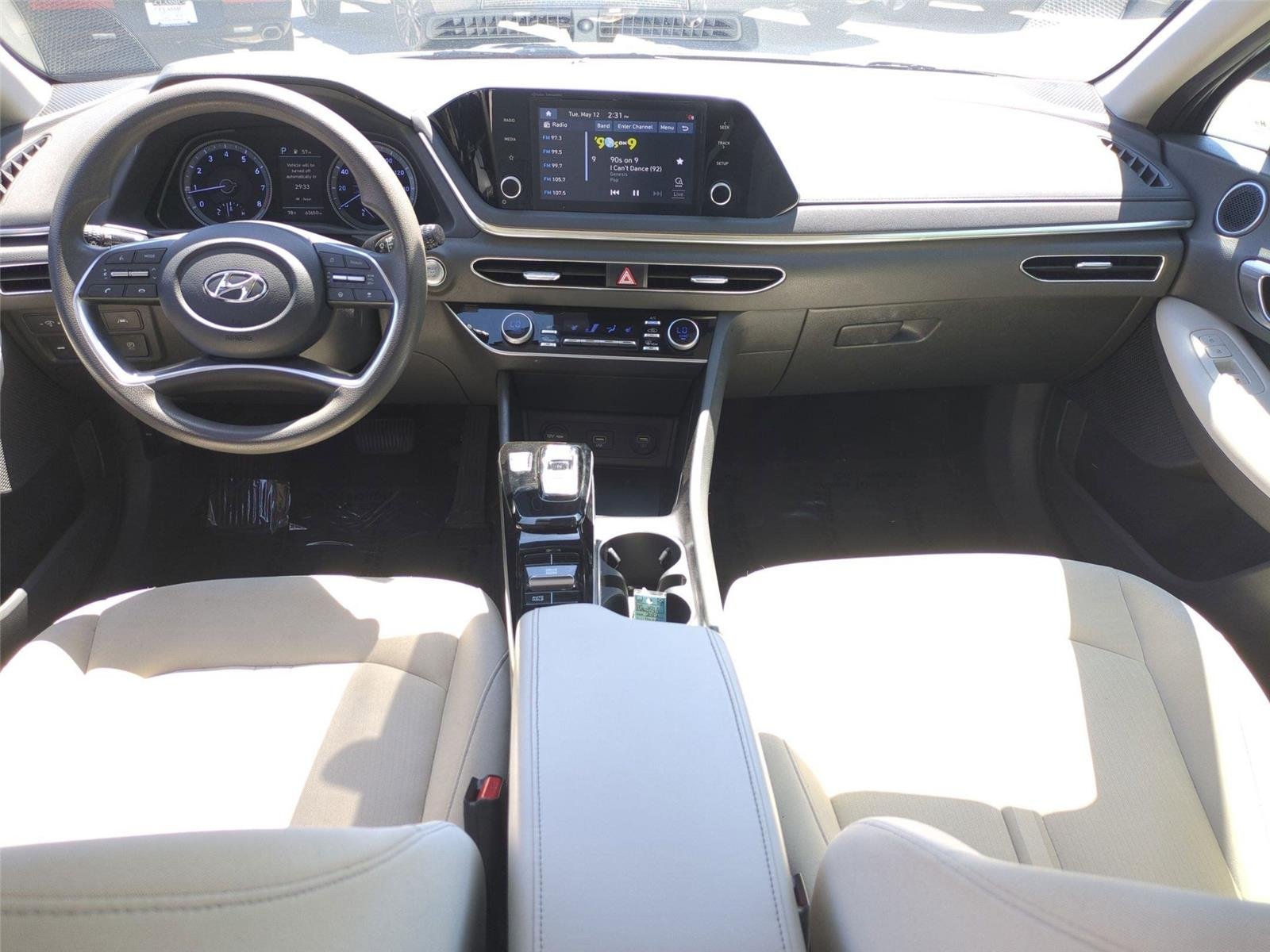 Used 2022 Portofino Gray Hyundai SEL image 32