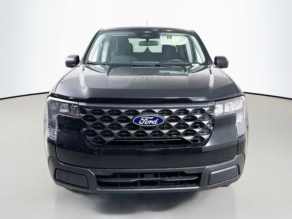 New 2026 Shadow Black Ford XL image 2