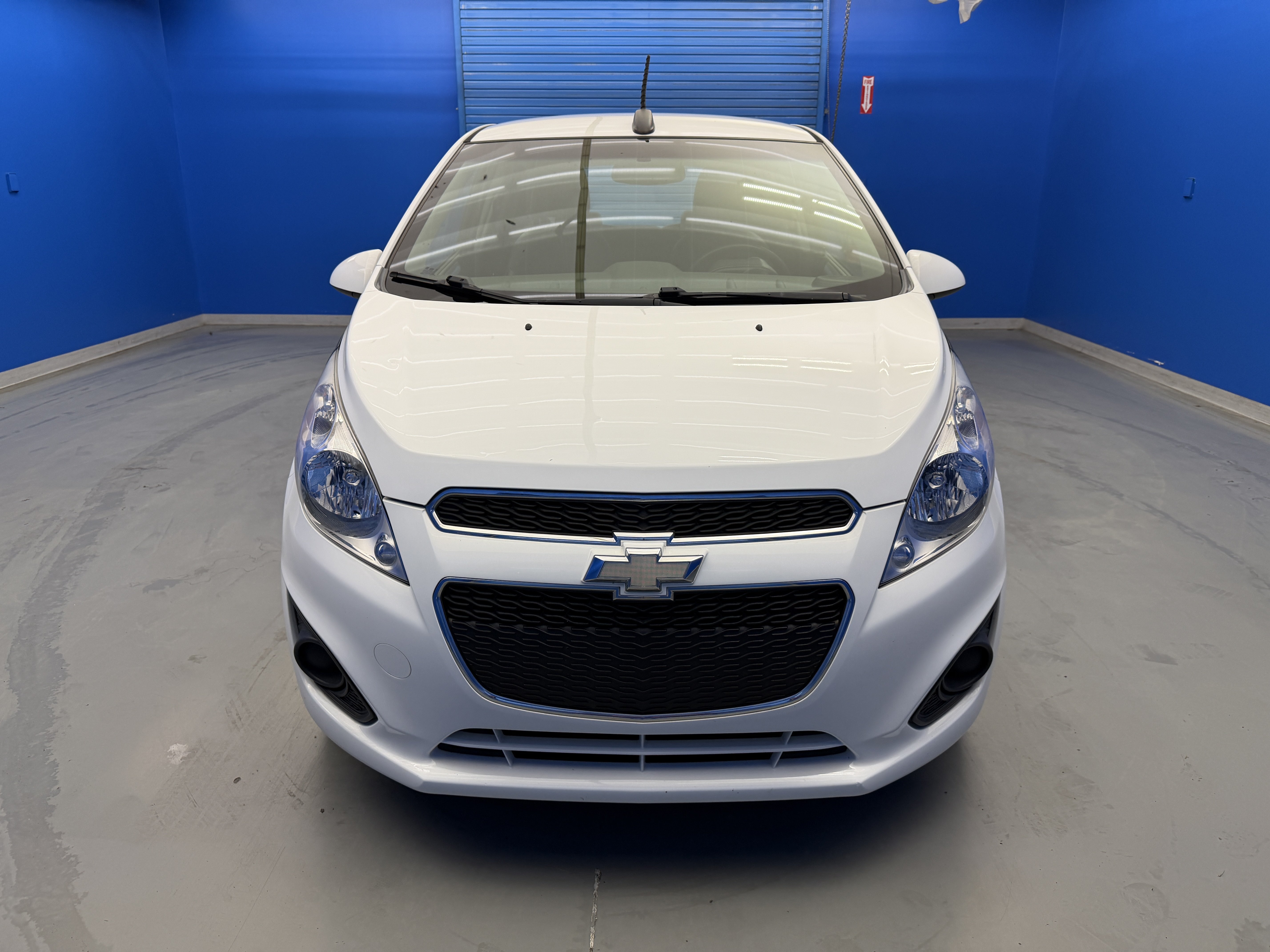 Used 2015 Summit White Chevrolet LT image 3
