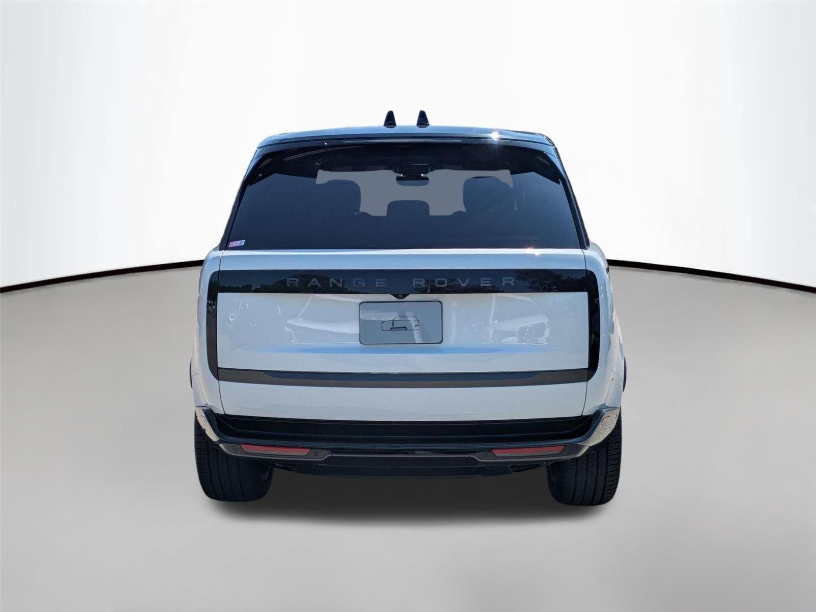 New 2026 Fuji White Land Rover SE image 6