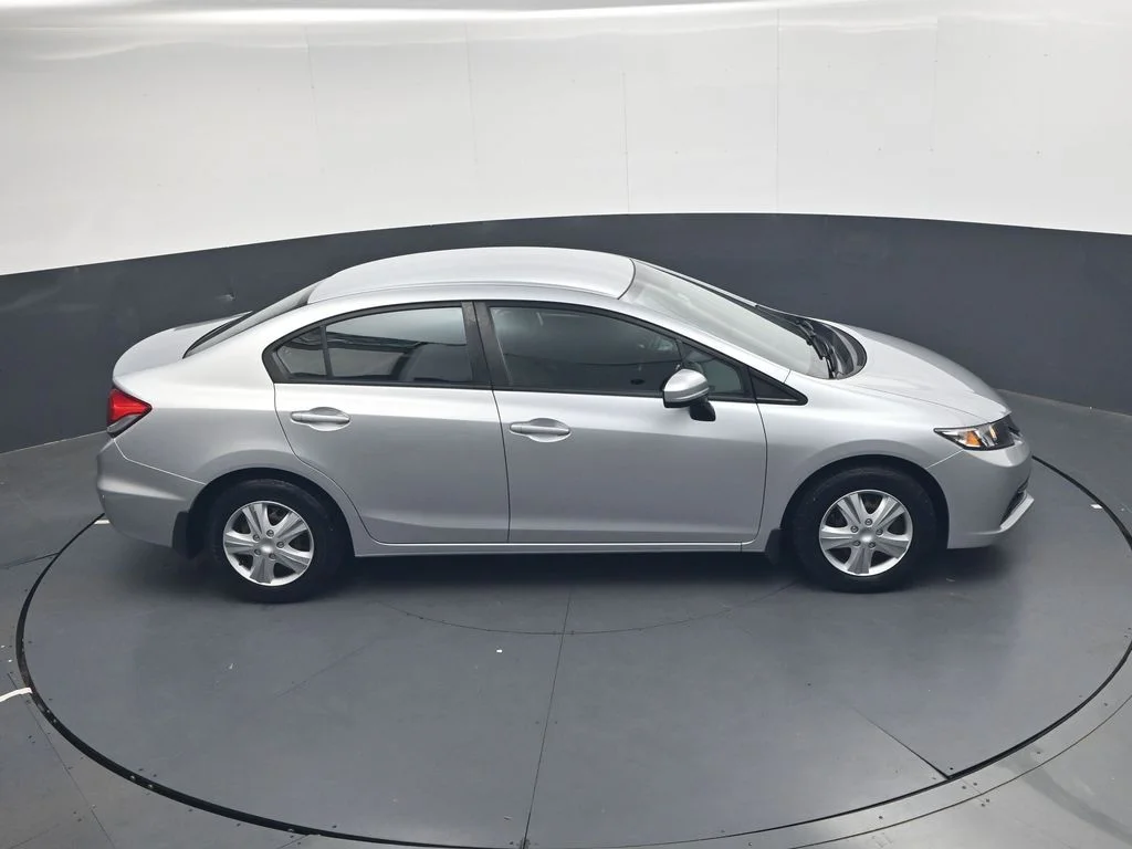 Used 2015 Silver Honda LX image 37