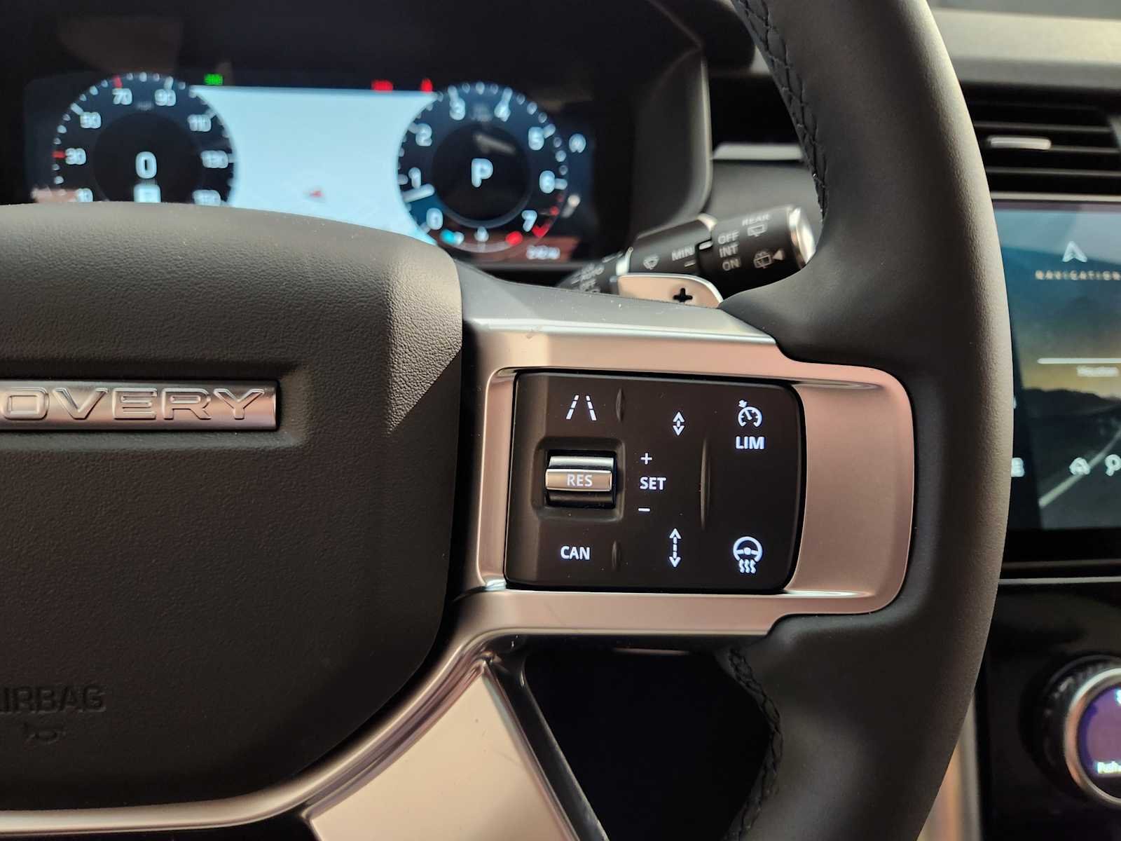 New 2026 Fuji White Land Rover S image 27