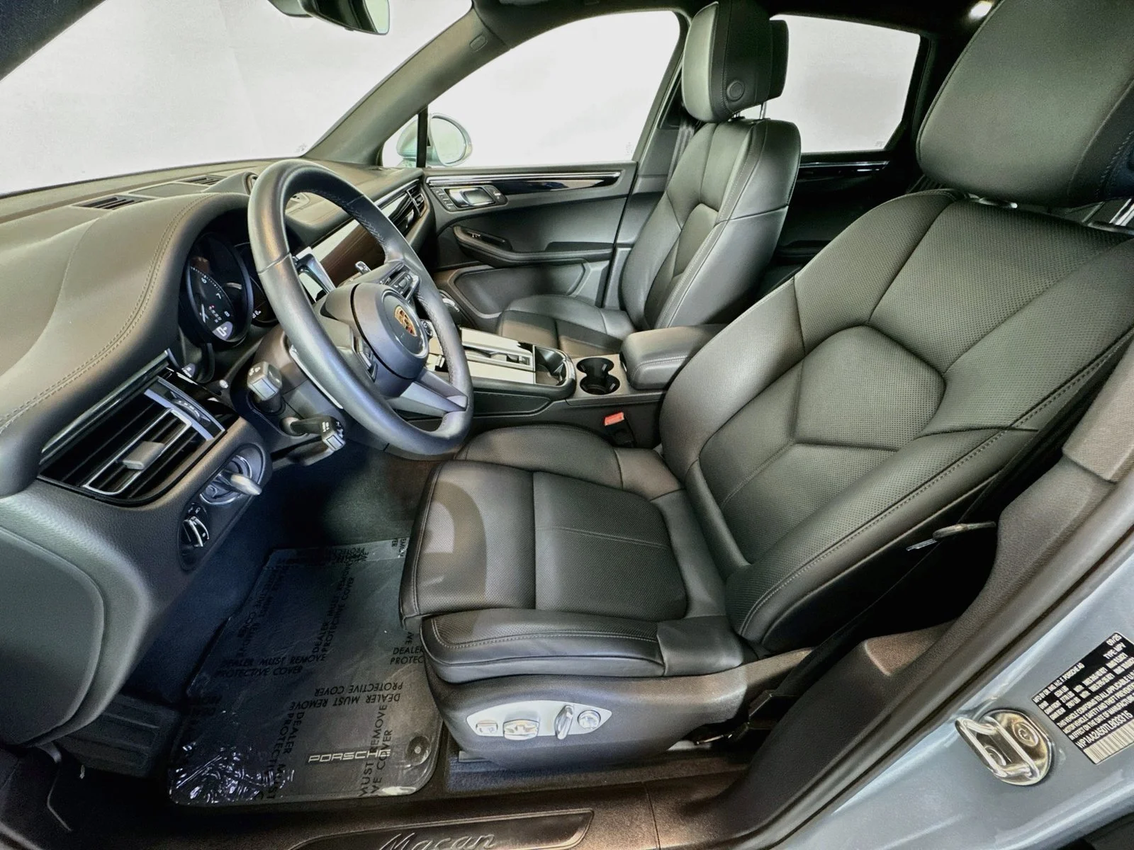 Certified Used 2026 Dolomite Silver Porsche  image 5
