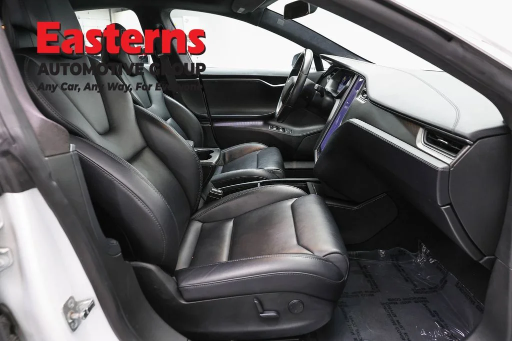 Used 2018 White Tesla 100D image 19