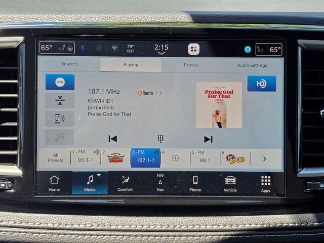 New 2027 Red Hot Pearl-Coat Exterior Paint Chrysler Select image 30