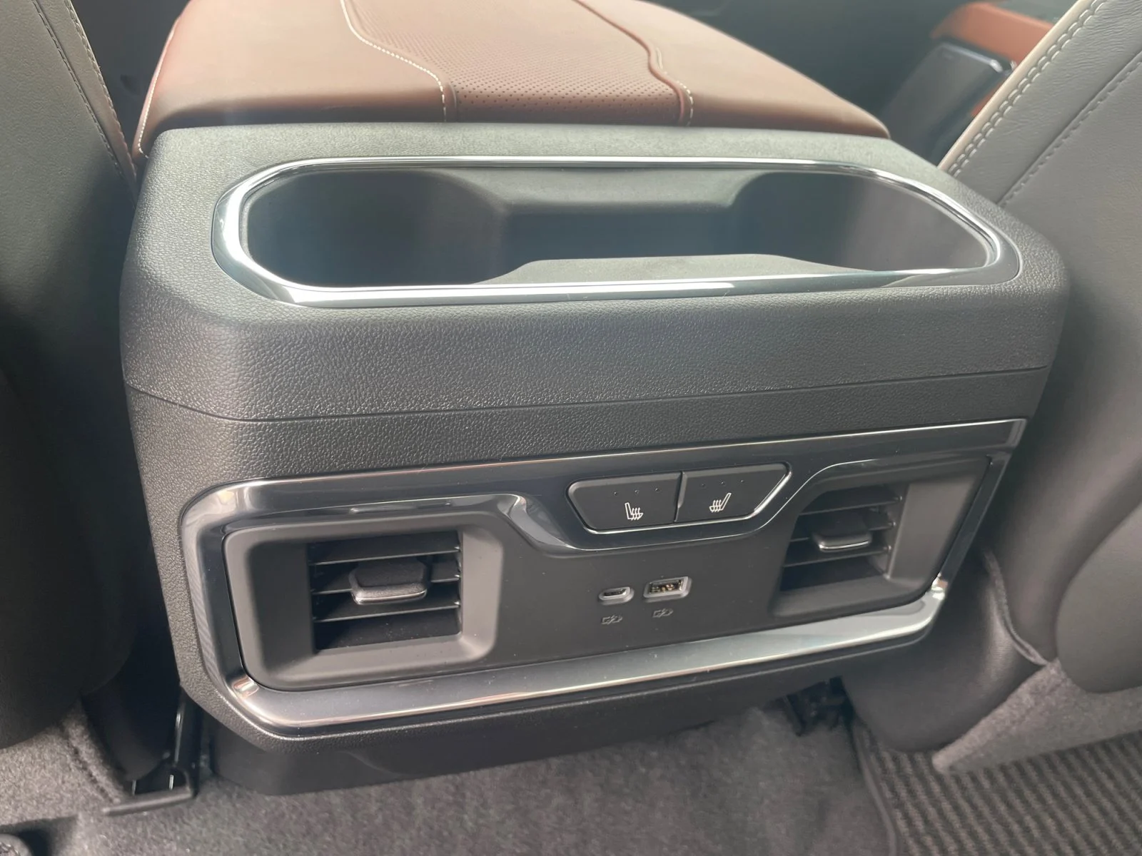 New 2026 Summit White GMC Denali Ultimate image 20