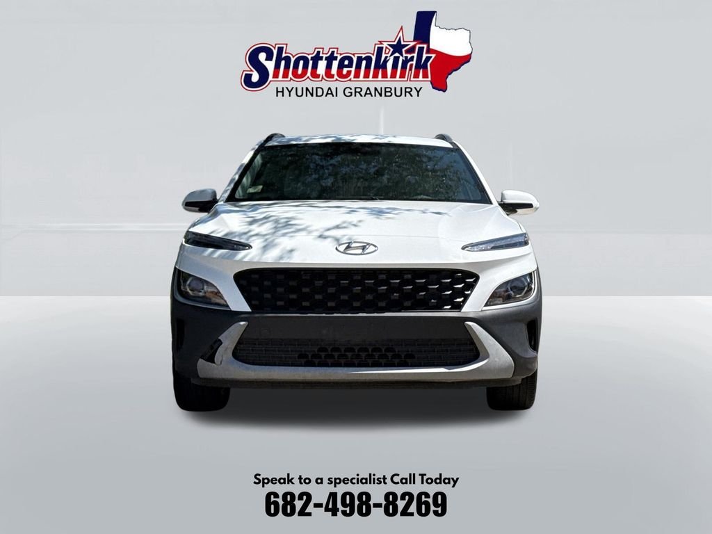 Used 2022 Hyundai Kona SEL with VIN KM8K62AB6NU881088 for sale in Granbury, TX