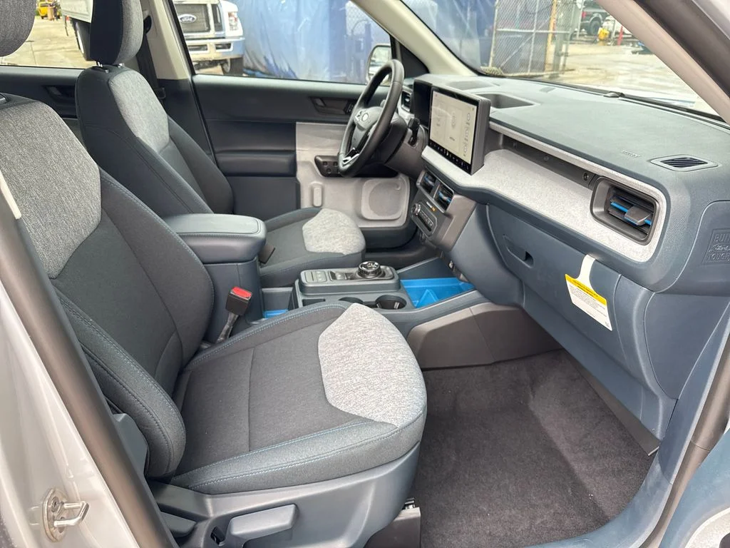 2025 Ford Maverick XLT - Photo 21