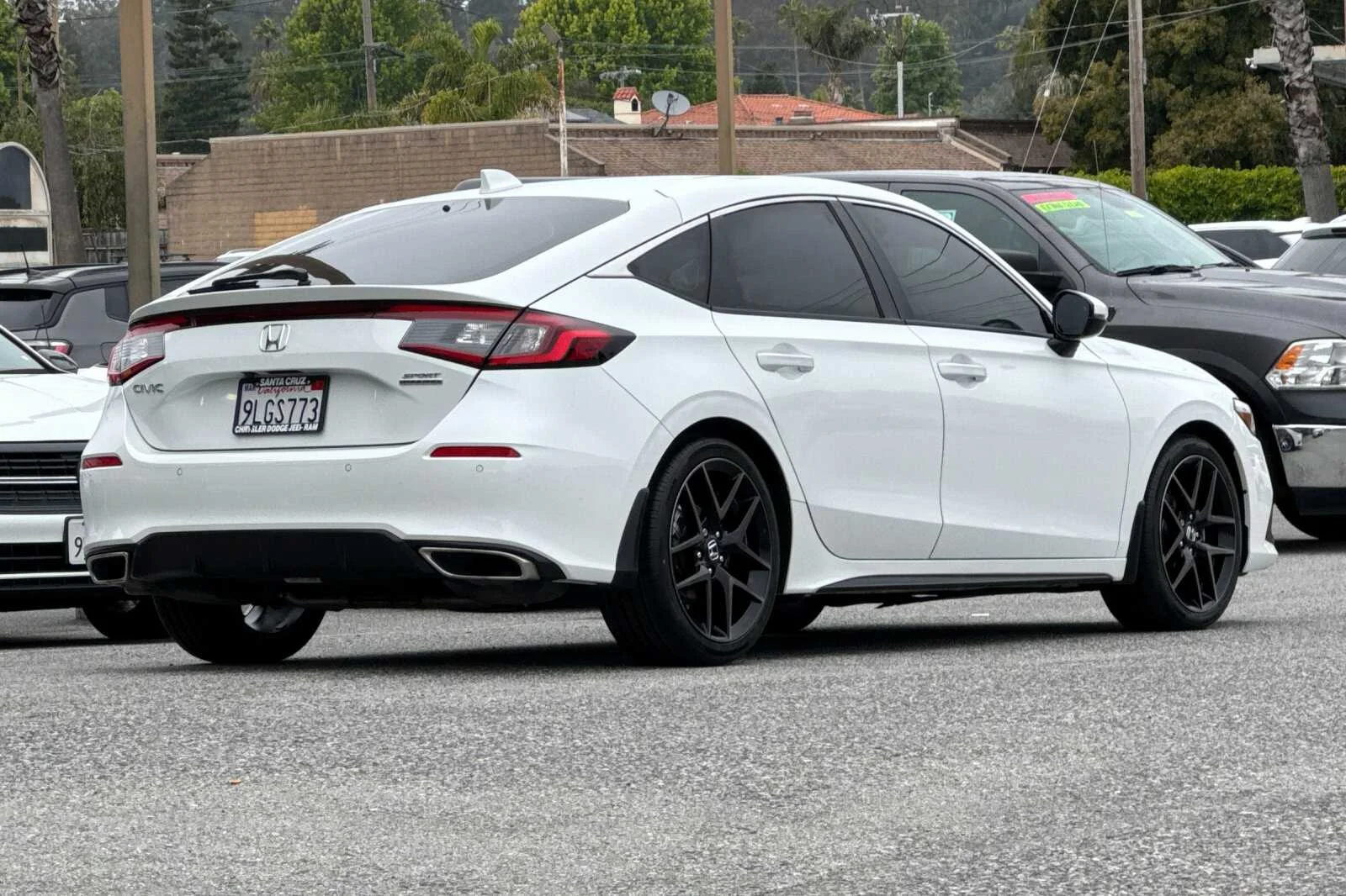 Used 2024 White Honda Sport Touring image 4