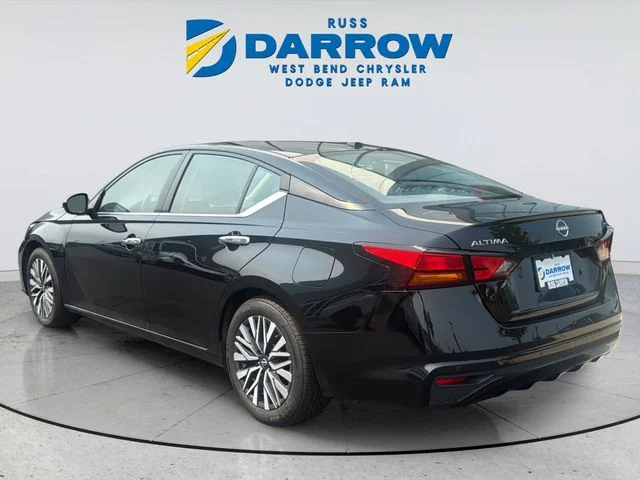 Certified Used 2024 Black Nissan 2.5 SV image 3