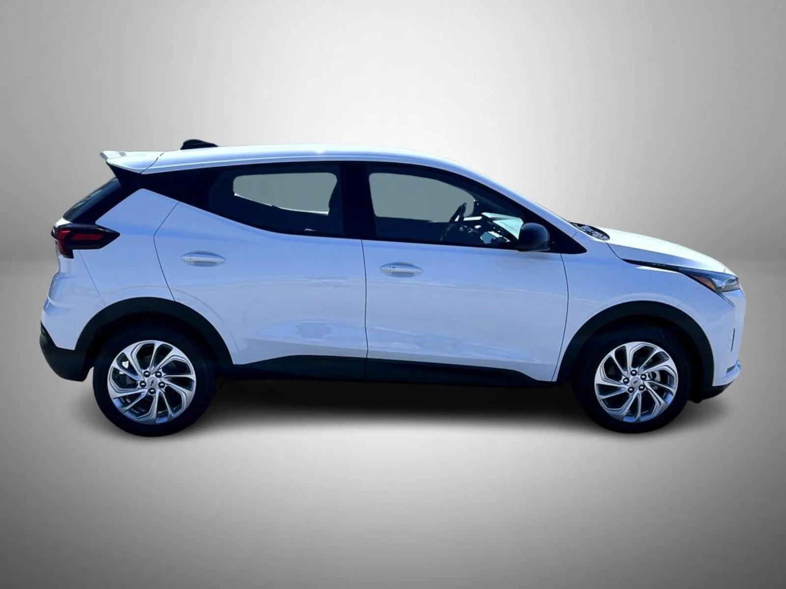 New 2027 Summit White Chevrolet LT image 4