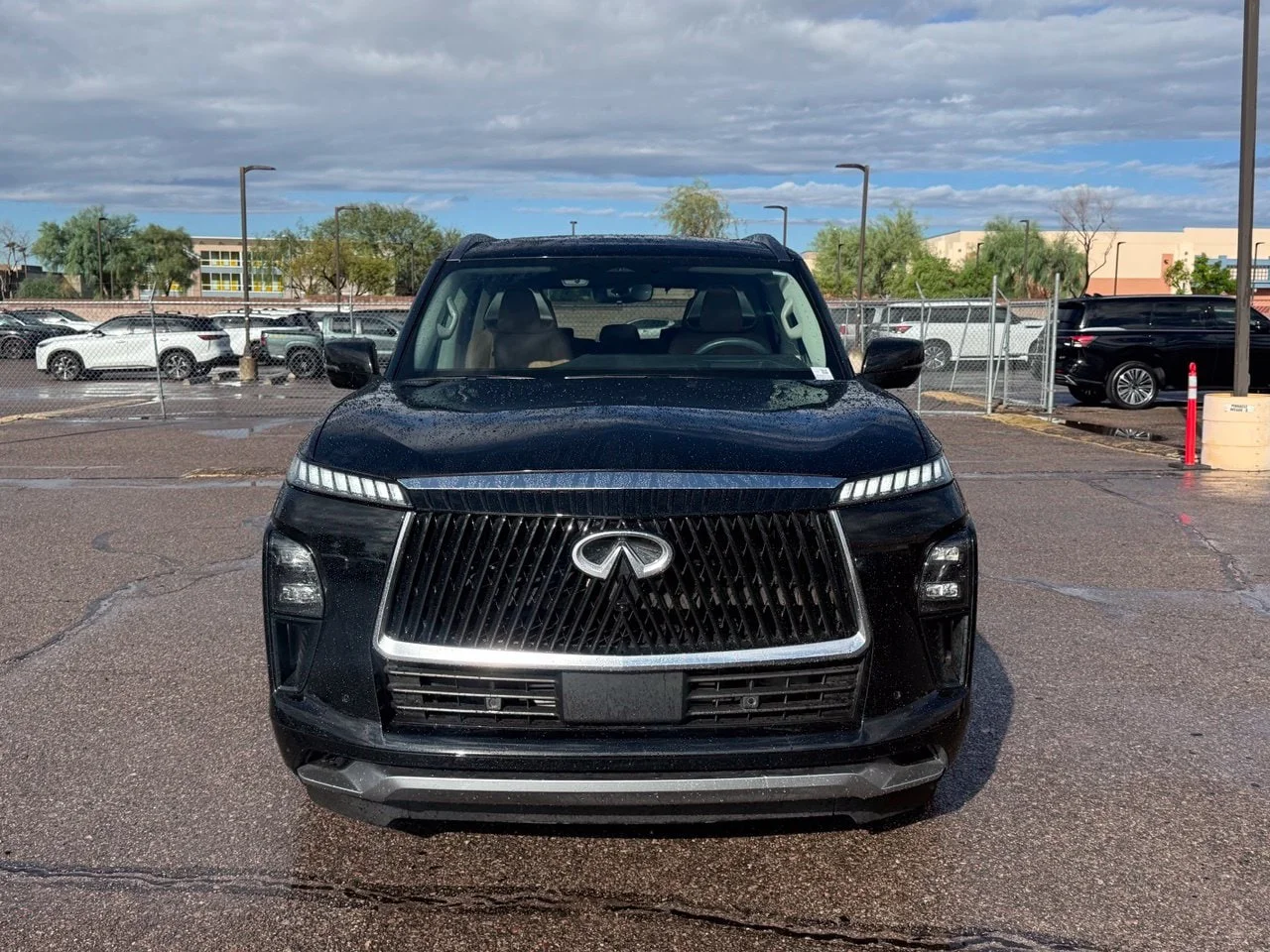 Certified Used 2025 Mineral Black INFINITI Sensory image 2