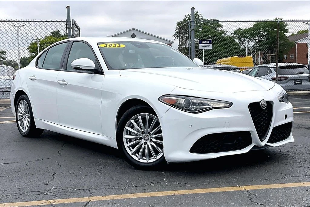 Used 2022 White Alfa Romeo Sprint image 33