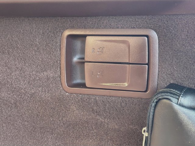 Used 2020 Beige Metallic Lexus RX 350 image 13