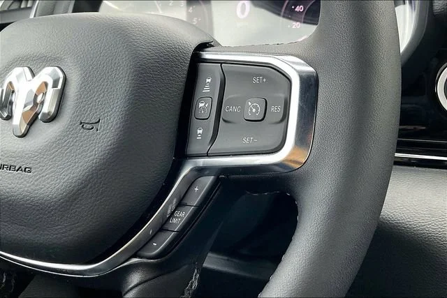 2025 RAM 1500 Laramie - Photo 19