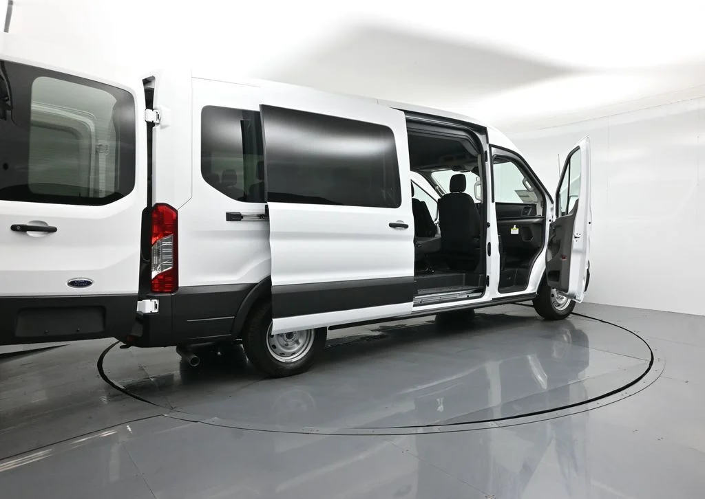 New 2025 White Ford XL image 4
