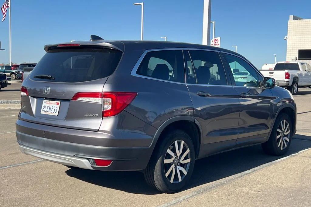 Used 2019 Gray Honda EX image 6