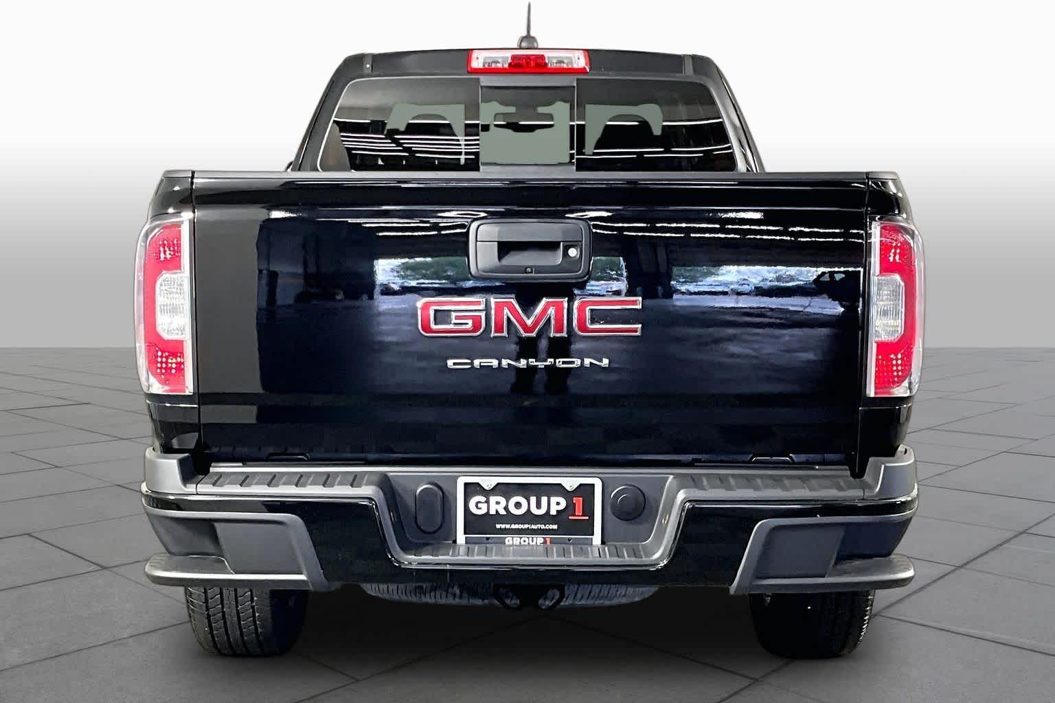 Used 2022 Onyx Black GMC 2WD Elevation image 6