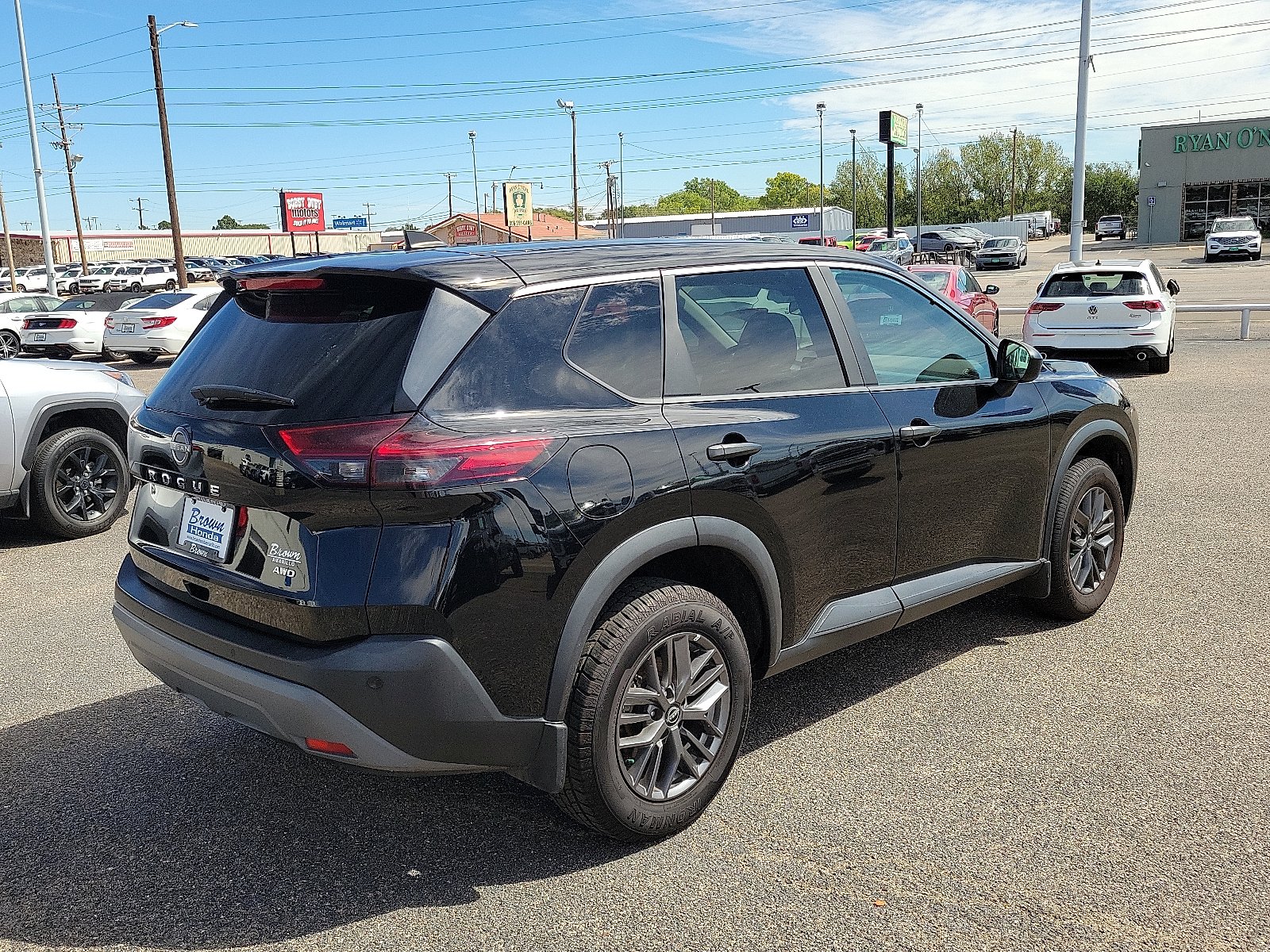 2023 Nissan Rogue S - Photo 11