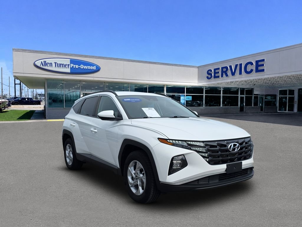 Used 2024 White Pearl Hyundai SEL image 2