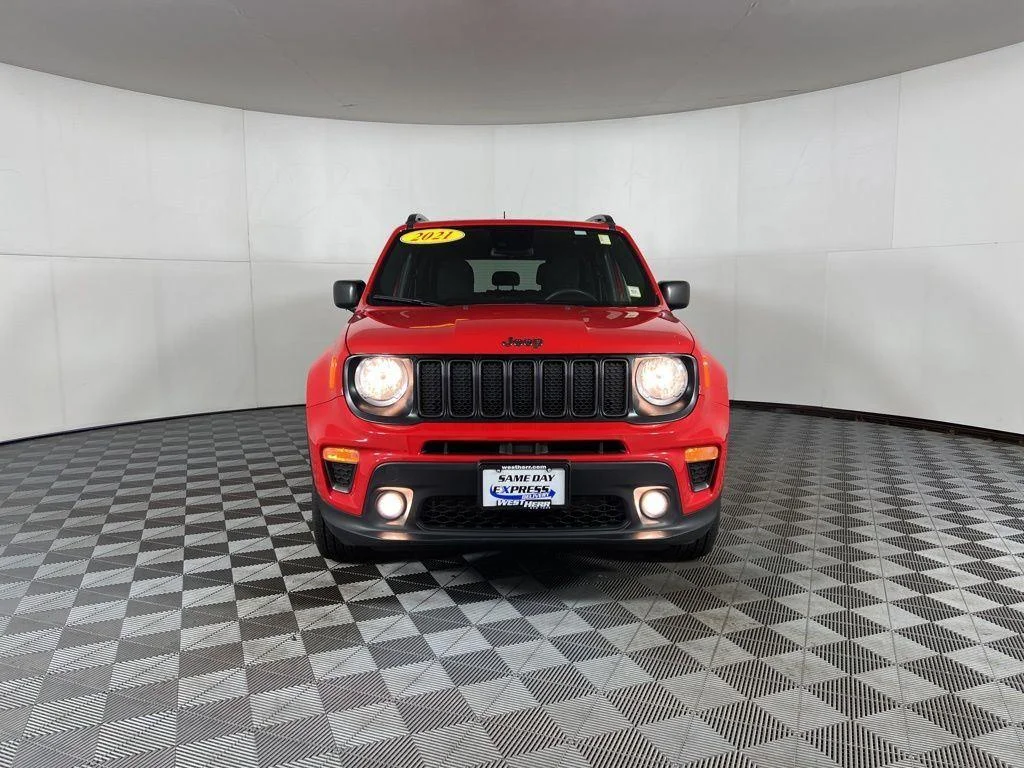 Used 2021  Jeep 80th Anniversary image 8