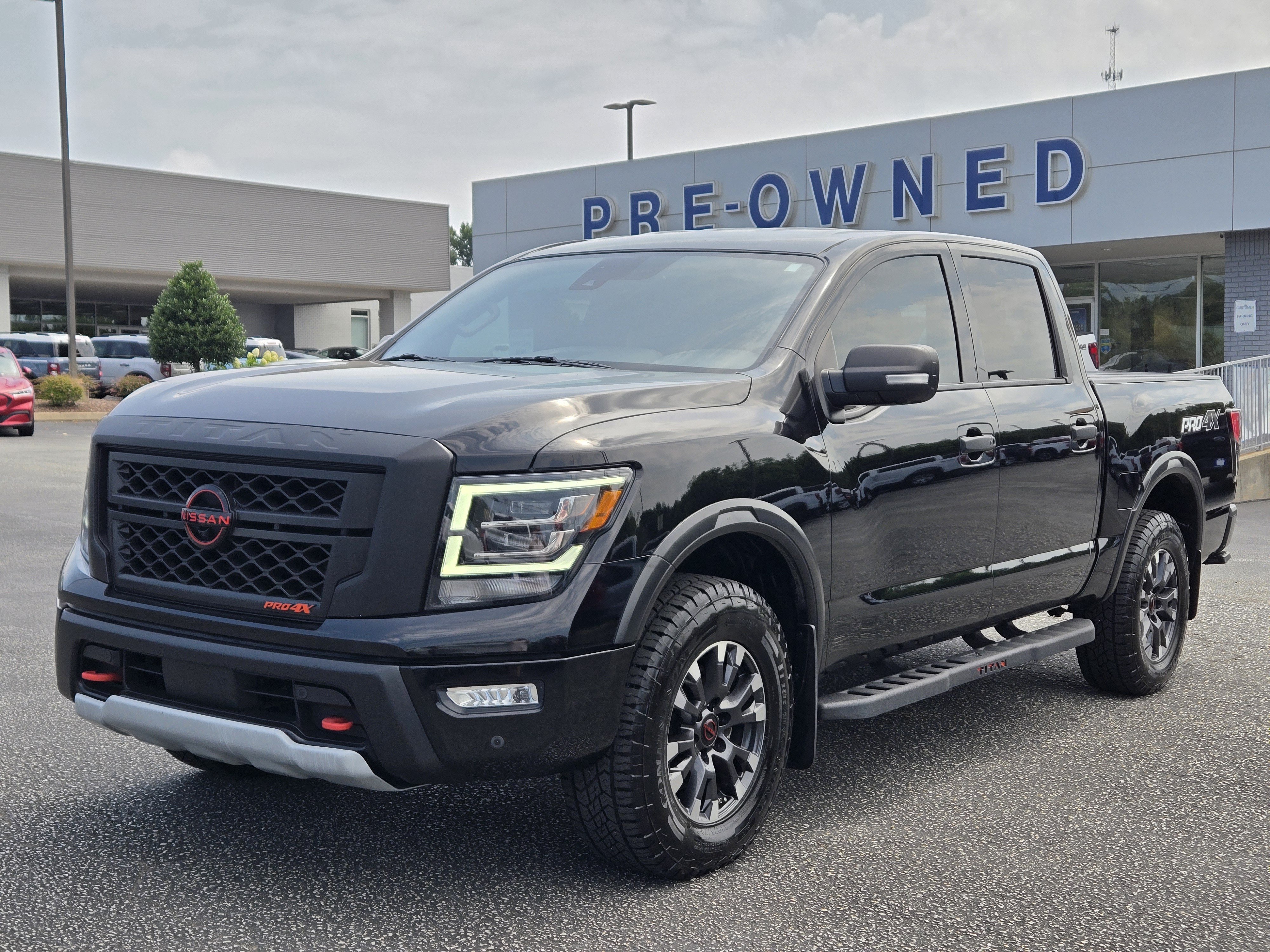 Used 2023 Super Black Nissan PRO-4X image 2