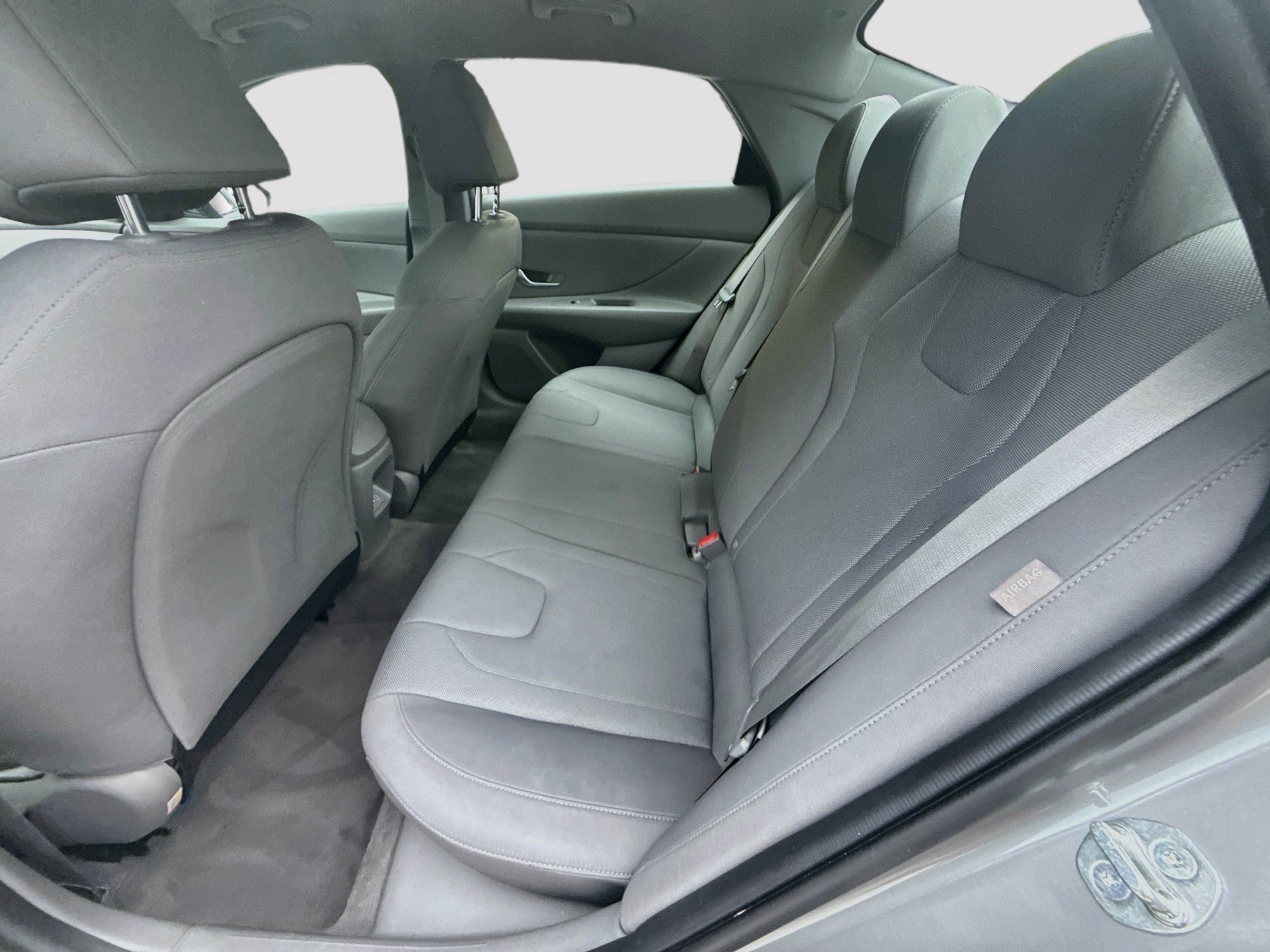 Used 2024 Fluid Metal Hyundai SE image 22