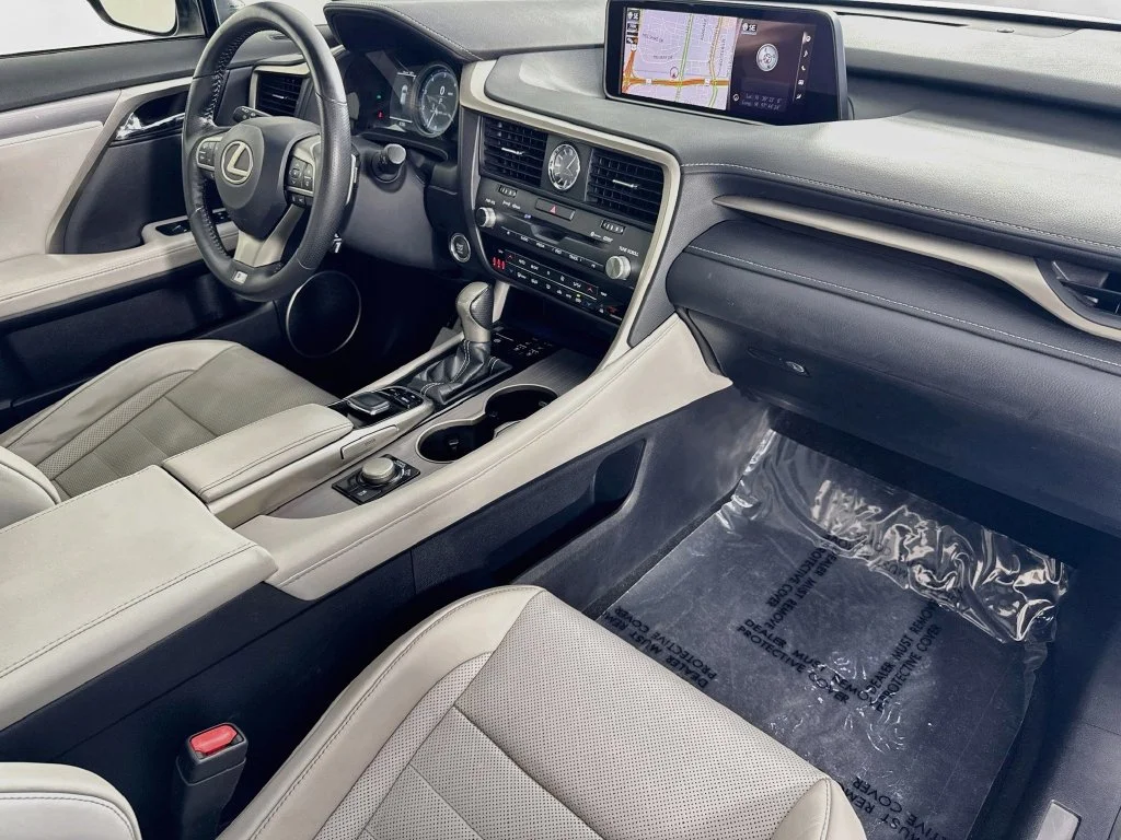 Used 2017 Silver Lexus 350 F Sport image 39