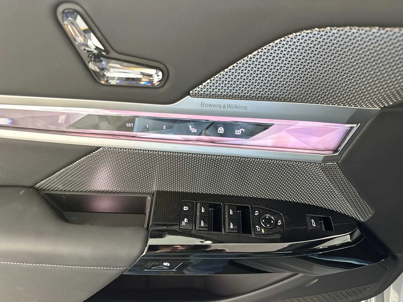 New 2026 Brooklyn Grey Metallic BMW 760i xDrive image 13