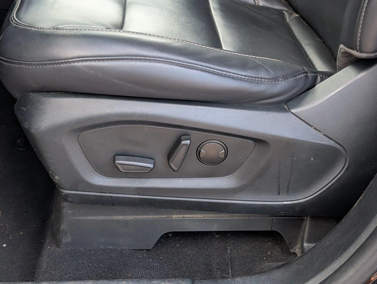 Used 2022 Agate Black Ford XLT image 11