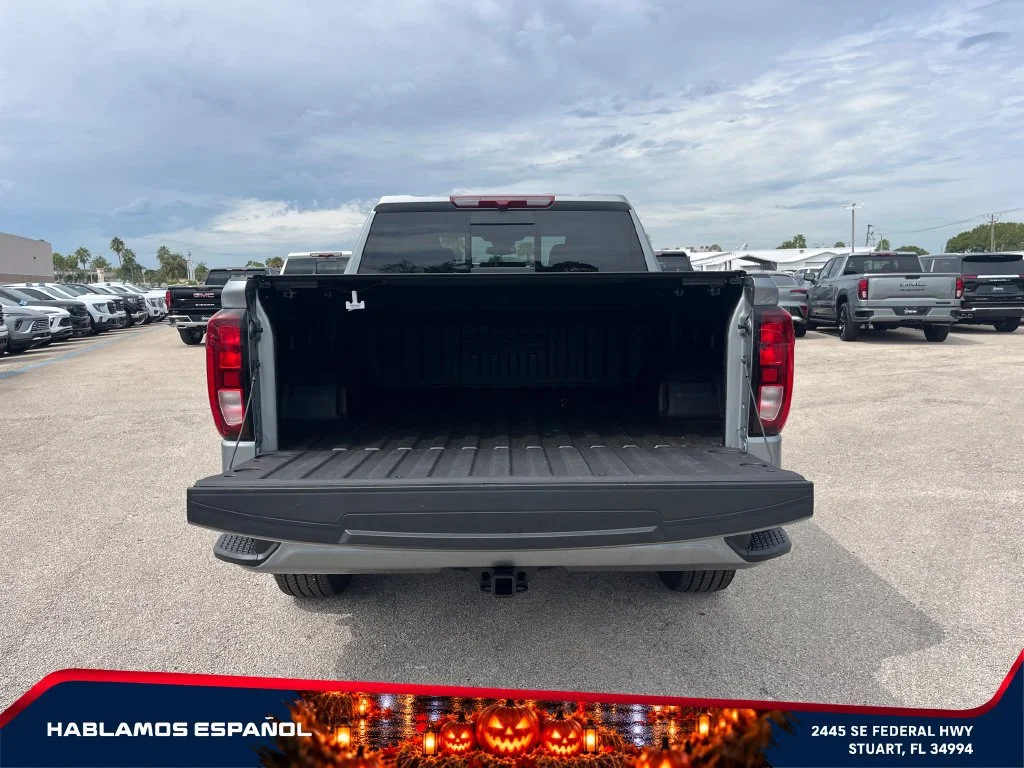 New 2026 Sterling Metallic GMC Elevation image 16