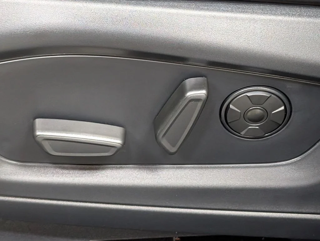 New 2026 Vapor Blue Metallic Ford Tremor® image 12