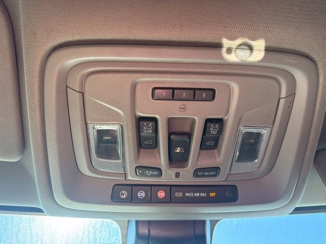 Used 2020 Black GMC Denali image 23