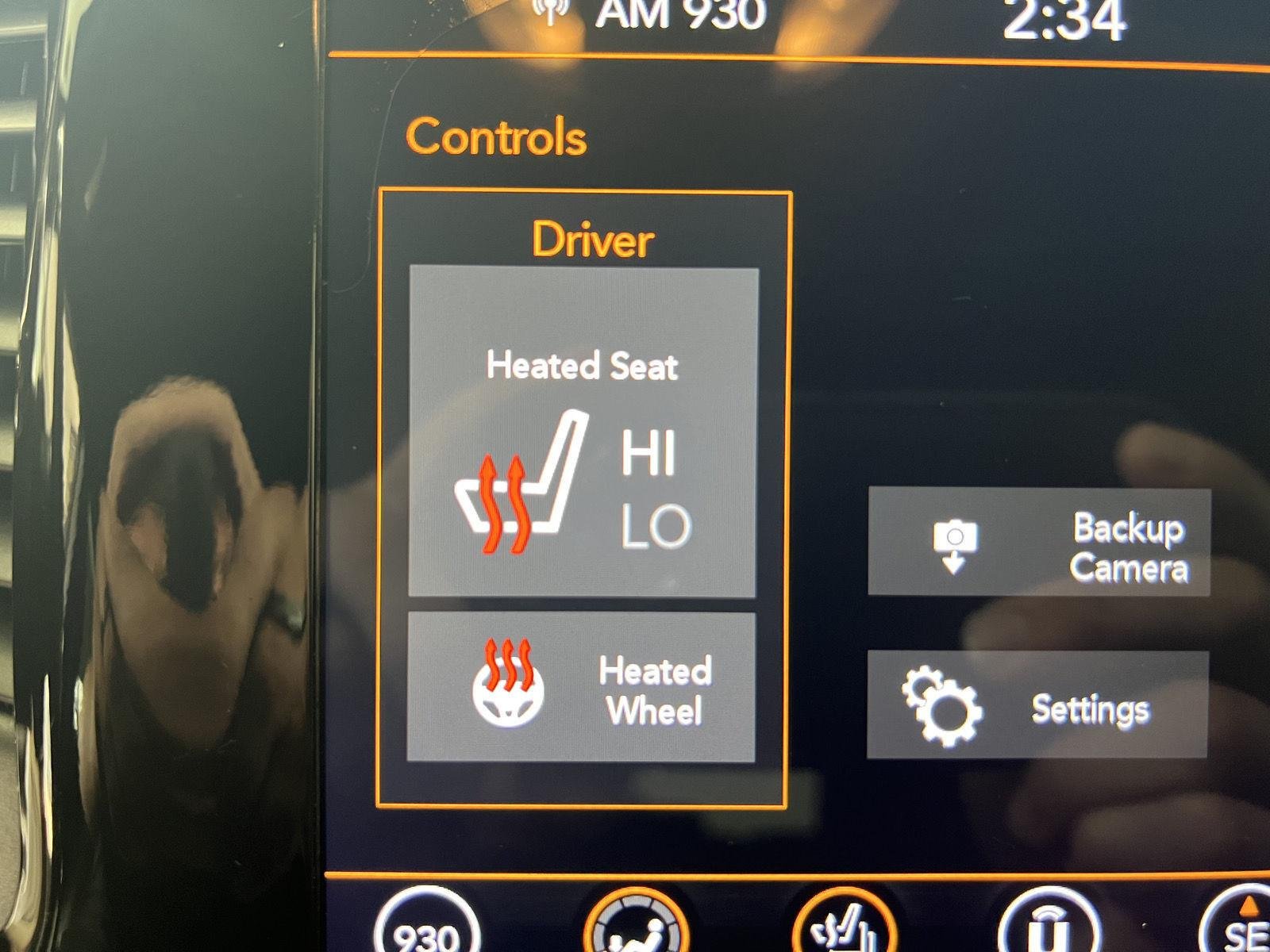 Used 2021 Bright White Clearcoat Jeep Laredo X image 23